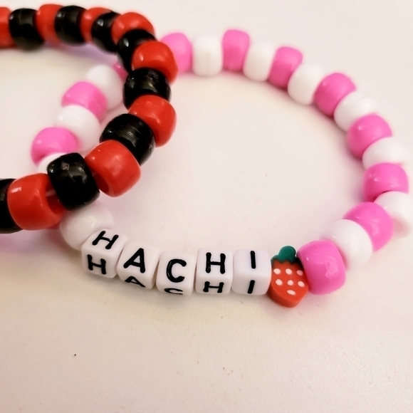 Handmade Strawberry Nana Osaki and Hachi Anime Word Beaded Kandi Bracelet Set - Picture 4 of 5